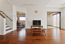 #趣味が楽しい｜リビングから見える本格ボルダリングウォール